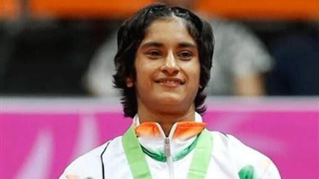 Vinesh Phogat beat Jessica Macdonald of Canada in the women’s freestyle wrestling 50 kg nordic system match at 2018 Commonwealth Games.(Twitter)