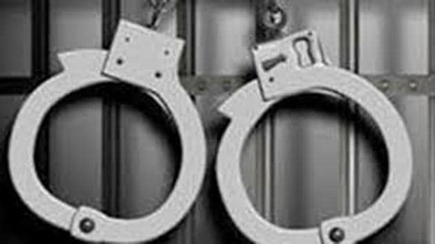 The accused has eight other cheating and forgery cases on him in Delhi, Madhya Pradesh Haryana and Mumbai. (HT FILE) The accused has eight other cheating and forgery cases on him in Delhi, Madhya Pradesh Haryana and Mumbai. (HT FILE)