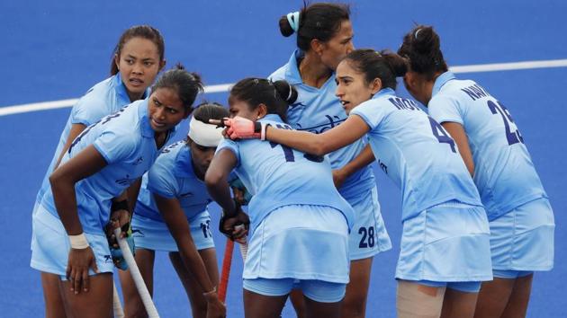 Indian women’s hockey team were beaten by England in the 2018 Commonwealth Games bronze medal encounter in Gold Coast on Saturday.(REUTERS)