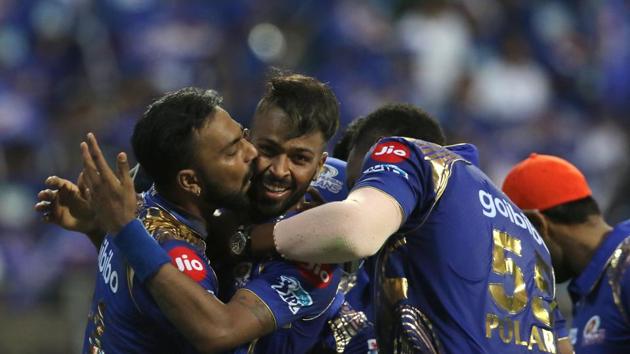 MI gave themselves some hope by removing Pant and Glenn Maxwell in quick succession. (BCCI ) MI gave themselves some hope by removing Pant and Glenn Maxwell in quick succession. (BCCI )
