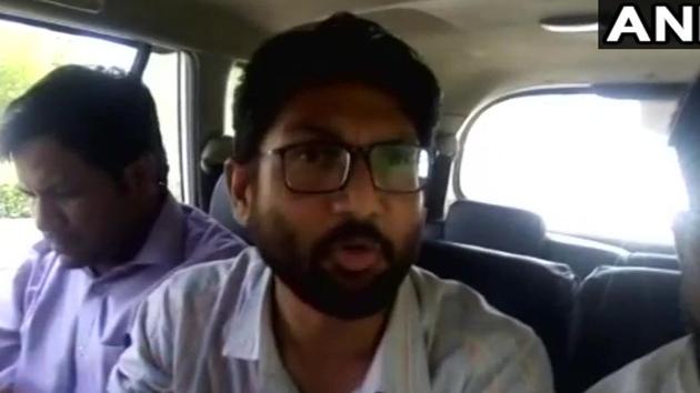 Gujarat MLA Jignesh Mevani in Jaipur on Sunday.(ANI/ Twitter)