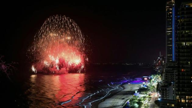 Fireworks erupt on the surfers' paradise beach as the Commonwealth Games closing ceremony take place. (AFP) Fireworks erupt on the surfers' paradise beach as the Commonwealth Games closing ceremony take place. (AFP)