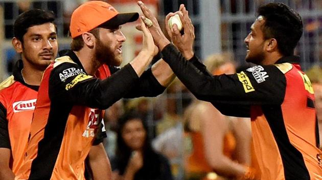 Kane Williamson (L) and Shakib Al Hasan in action during the IPL 2018 match between Sunrisers Hyderabad and Kolkata Knight Riders in Kolkata on Saturday. Get highlights of the IPL 2018 clash between Kolkata Knight Riders (KKR) and Sunrisers Hyderabad (SRH) here.(PTI)