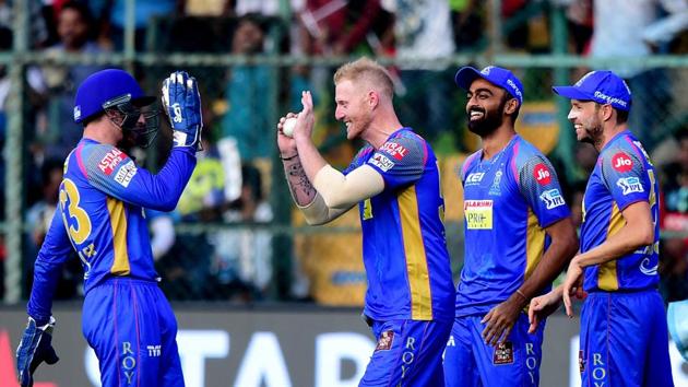 Ben Stokes celebrates with teammates the wicket of Brendon McCullam during the IPL 2018 match between Royal Challengers Bangalore and Rajasthan Royals at the M Chinnaswamy Stadium in Bengaluru. Get highlights of the IPL 2018 clash between Royal Challengers Bangalore (RCB) and Rajasthan Royals (RR) here(PTI)