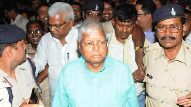 RJD president Lalu Prasad, convicted in four fodder scam cases, could not attend the last rites of his only sister Gangotri Devi, who died in Patna in January, because he could not apply for parole due to shortage of time.(Diwakar Prasad/ HT File Photo)