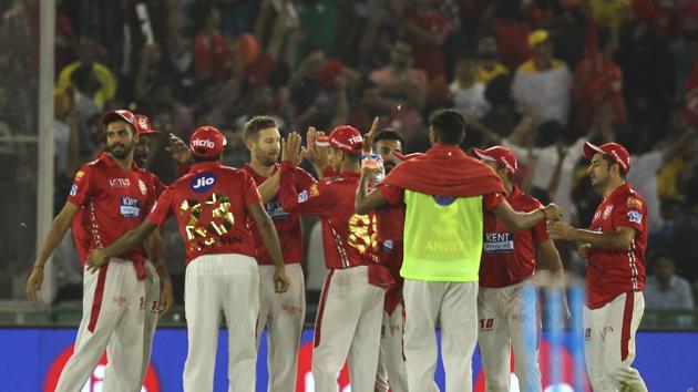 Andrew Tye and Ravichandran Ashwin got the wickets of Murali Vijay and Sam Billings as CSK stuttered in their chase of 198. (BCCI) 