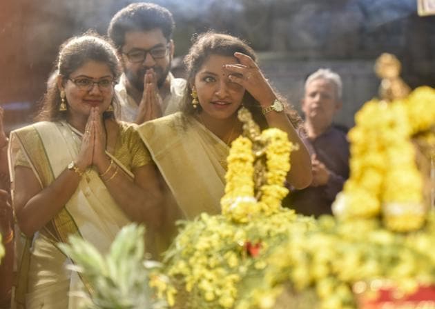 On the occasion of Vishu, Mumbaiites pray in front of the Vishukani at Asthika Samaj in Matunga. (Kunal Patil/HT Photo) On the occasion of Vishu, Mumbaiites pray in front of the Vishukani at Asthika Samaj in Matunga. (Kunal Patil/HT Photo)
