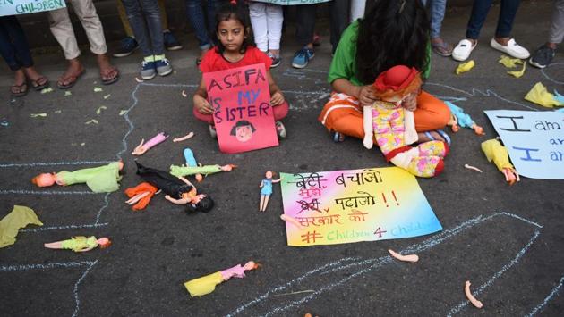 The Supreme Court fixed an urgent hearing on the petition of the father of the eight-year-old girl, who was gang-raped and murdered in Jammu district, requesting the transfer of the trial from Kathua to Chandigarh. The father moved the Supreme Court alleging the circumstances in Kathua are not conducive to a free and fair trial and that it needs to be shifted. (Arvind Yadav / HT File) The Supreme Court fixed an urgent hearing on the petition of the father of the eight-year-old girl, who was gang-raped and murdered in Jammu district, requesting the transfer of the trial from Kathua to Chandigarh. The father moved the Supreme Court alleging the circumstances in Kathua are not conducive to a free and fair trial and that it needs to be shifted. (Arvind Yadav / HT File)