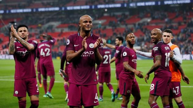 Manchester City players applaud their fans after the Premier League match vs Tottenham Hotspur at Wembley Stadium on April 15, 2018. (REUTERS)