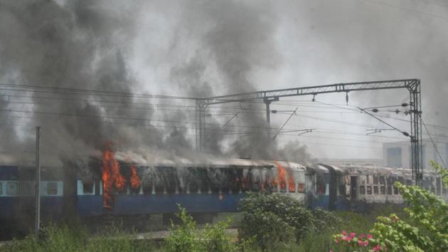 Violence had rocked the Doaba belt following an attack on Niranjan Das, the head of Dera Sachkhand Ballan, Jalandhar, and his deputy Ramanand at Vienna, Austria, on May 24, 2009.(HT File) Violence had rocked the Doaba belt following an attack on Niranjan Das, the head of Dera Sachkhand Ballan, Jalandhar, and his deputy Ramanand at Vienna, Austria, on May 24, 2009.(HT File)