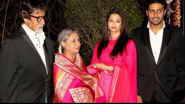 Abhishek Bachchan (r) with parents Jaya and Amitabh Bachchan and wife Aishwarya Rai Bachchan.