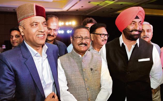 (left to right) Himachal Pradesh CM Jai Ram Thakur, additional solicitor general of India Satya Pal Jain, veteran journalist Vipin Pubby and Aam Aadmi Party leader Sukhpal Singh Khaira during the function. (HT Photo) (left to right) Himachal Pradesh CM Jai Ram Thakur, additional solicitor general of India Satya Pal Jain, veteran journalist Vipin Pubby and Aam Aadmi Party leader Sukhpal Singh Khaira during the function. (HT Photo)