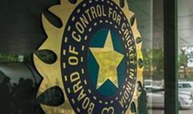 The Law Commission has recommended to the Centre that the BCCI be brought under the RTI Act. (HT file photo) The Law Commission has recommended to the Centre that the BCCI be brought under the RTI Act. (HT file photo)