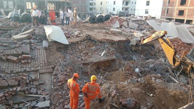 The move comes in the wake of the recent incident of collapse of a three-storey building at Zirakpur in Mohali.(HT Photo)