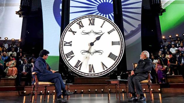 Prime Minister Narendra Modi interacts with the members of the Indian community at the Bharat Ki Baat, Sabke Saath programme in London on Wednesday.(PTI)