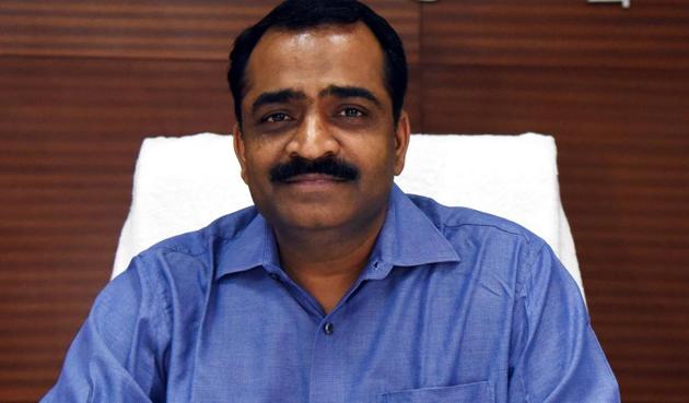 Making obvious that his style of functioning will be different from that of his predecessor Sudhakar Shinde, Deshmukh said that the anti-encroachment drive is not a priority for him.(Hindustan Times)