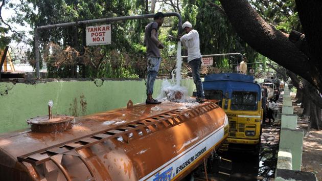 The Wagholi Housing Societies Association, which has been waging a battle against the tanker mafia in its representation to chief minister Devendra Fadnavis, has pointed out that water is a free national resource and should be brought under effective public control through PMRDA. (HT PHOTO) The Wagholi Housing Societies Association, which has been waging a battle against the tanker mafia in its representation to chief minister Devendra Fadnavis, has pointed out that water is a free national resource and should be brought under effective public control through PMRDA. (HT PHOTO)