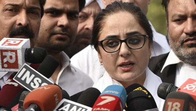 Advocate Deepika Singh Rajawat, lawyer of the Kathua rape case victim, talks to media after filling a petition in the Supreme Court, April 16. No action has been taken against the Kathua Bar Association lawyers physically trying to prevent the police from filing a charge sheet.(Sushil Kumar/HT PHOTO)