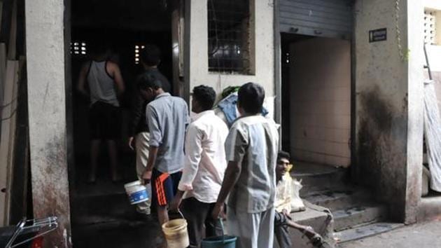Citizens stand in line outside the Toilet at Janwadi, Gokhale nagar in Pune, India.(HT Representative Photo) Citizens stand in line outside the Toilet at Janwadi, Gokhale nagar in Pune, India.(HT Representative Photo)