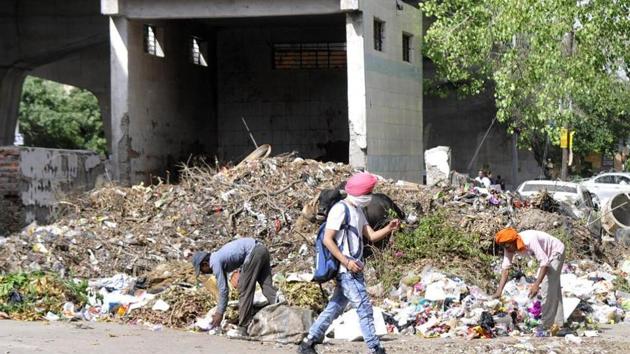 Many residents have demanded a rollback of user charges levied on civic services such as collection of garbage, its disposal and cleaning of roads (HT Photo) Many residents have demanded a rollback of user charges levied on civic services such as collection of garbage, its disposal and cleaning of roads (HT Photo)