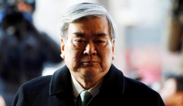 Korean Air Lines Chairman Cho Yang-ho arrives to testify at the second court hearing of his daughter Cho Hyun-ah, also known as Heather Cho, at the Seoul Western District court in Seoul on January 30, 2015.(Reuters Photo) Korean Air Lines Chairman Cho Yang-ho arrives to testify at the second court hearing of his daughter Cho Hyun-ah, also known as Heather Cho, at the Seoul Western District court in Seoul on January 30, 2015.(Reuters Photo)