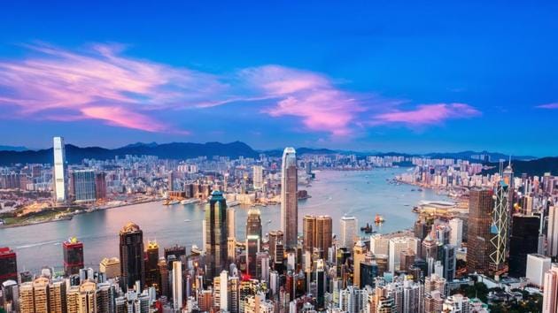 Breathtaking views of the Hong Kong skyline and the harbour(Shutterstock)