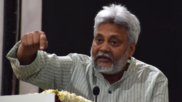 Water conservationist Rajendra Singh during a regional conference on environment at Punjab University on Sunday.(Sikander Singh Chopra/HT)