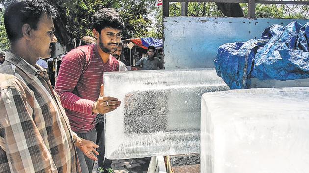 These raids were conducted as large blocks of ice are being used by people during summer. Officials said that these raids were meant to ensure that water used for manufacturing ice is contamination free. The food inspectors have sent the samples to the government laboratory for further inspection. (Sanket Wankhade/HT PHOTO) These raids were conducted as large blocks of ice are being used by people during summer. Officials said that these raids were meant to ensure that water used for manufacturing ice is contamination free. The food inspectors have sent the samples to the government laboratory for further inspection. (Sanket Wankhade/HT PHOTO)