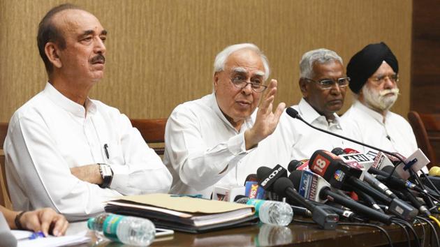 (L-R) Congress leaders Gulam Nabi Azad and Kapil Sibal, CPI leader D Raja, KTS Tulsi (MP Rajya Sabha) at a press conference after seven Opposition parties led by the Congress submitted to Vice-President M Venkaiah Naidu a notice seeking the impeachment of Chief Justice of India Dipak Misra, New Delhi, April 20(Raj K Raj/HT)