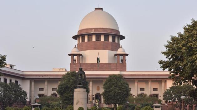 The plea before the Supreme Court sought steps to provide an independent secretariat to the Election Commission and declare its expenditure as charged on the Consolidated Fund of India on the lines of Lok Sabha or Rajya Sabha secretariats.(HT/File Photo)