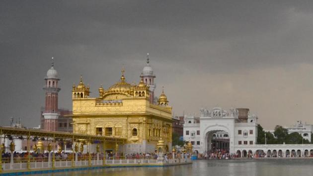 Simon McDonald, the head of Britain’s diplomatic service in the Foreign Office apologised for calling Golden Temple a mosque during a visit to Amritsar. (HT file photo) Simon McDonald, the head of Britain’s diplomatic service in the Foreign Office apologised for calling Golden Temple a mosque during a visit to Amritsar. (HT file photo)