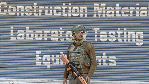 A paramilitary trooper stands guard in Srinagar on April 12, 2018.(AFP/ Representative photo)