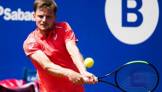 David Goffin plays a backhand return against Marcel Granollers in their Barcelona Open tennis tournament match on Tuesday.(Getty Images)