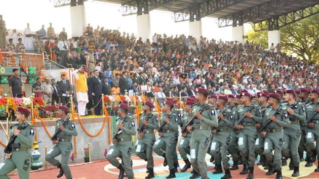 UPSC Recruitment 2018: UPSC has issued a notification announcing dates and procedure for applying for CAPF (Assistant Commandants) Examination 2018. (HT file) UPSC Recruitment 2018: UPSC has issued a notification announcing dates and procedure for applying for CAPF (Assistant Commandants) Examination 2018. (HT file)