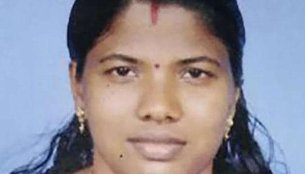 Police said they questioned the accused woman, Soumya (pictured), for 10 hours to unravel the murder plot. (HT Photo) Police said they questioned the accused woman, Soumya (pictured), for 10 hours to unravel the murder plot. (HT Photo)