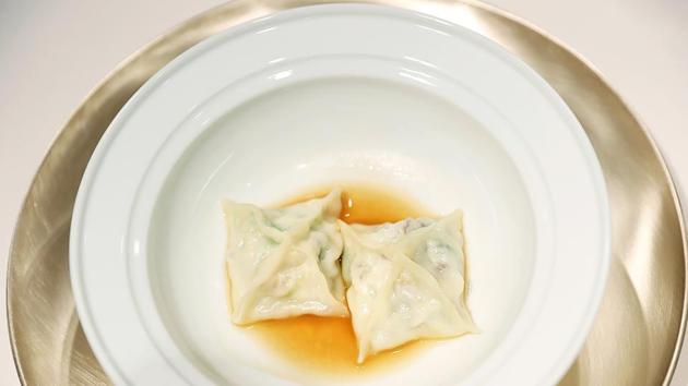 Courses will feature home towns of Southern presidents who led previous summits, with sea food dumplings from Shinan, the home of president Kim Dae-jung who visited Pyongyang in 2000 and rice from Gimhae, the home of Roh Moo-hyun who led the 2007 summit. “We prepared the welcoming dinner to honour the people who worked so hard for peace and unification of our people,” Moon’s office said. (The Blue House / AFP)