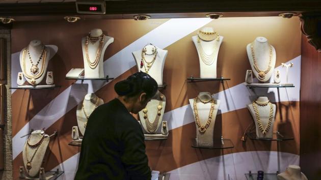 India’s $60 billion jewellery industry now faces tighter access to credit and more stringent auditing.(Dhiraj Singh/Bloomberg)