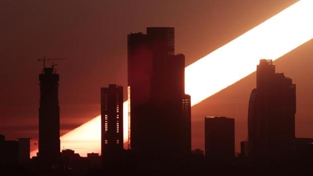 A long exposure shows the sun rising behind skyscrapers of the Moscow International Business Centre, also known as “Moskva-City”, in Moscow, Russia. (Anton Vaganov / REUTERS) A long exposure shows the sun rising behind skyscrapers of the Moscow International Business Centre, also known as “Moskva-City”, in Moscow, Russia. (Anton Vaganov / REUTERS)