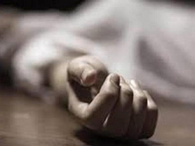 A part of the ceiling of a one-plus-one residential caved in at Pydhonie.(Representational photo)