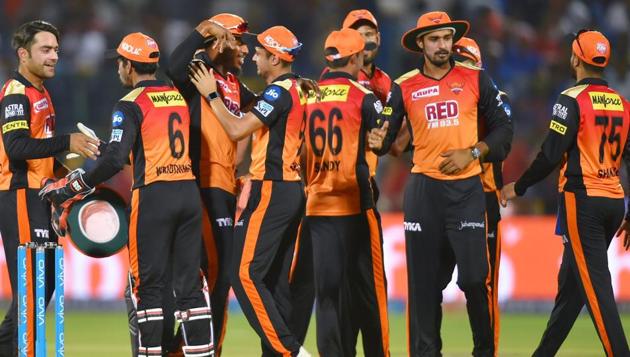 Sunrisers Hyderabad bowlers’ impressive defence of modest totals continued as the visitors pulled off a 11-run win over Rajasthan Royals at the Sawai Mansingh stadium on Sunday to go top of the 2018 Indian Premier League points table.(PTI)