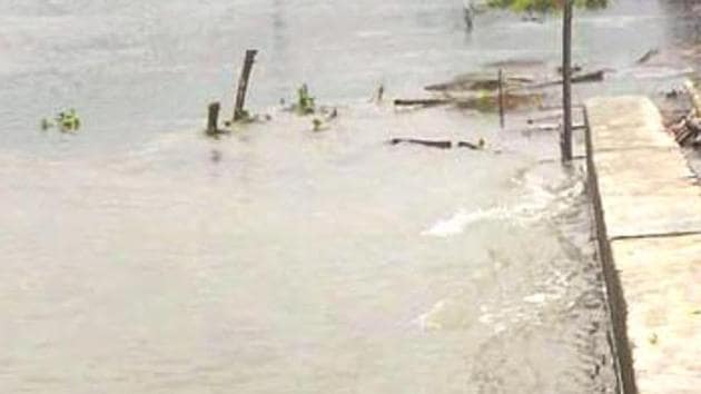 Boat capsizes in Bihar’s Kosi river, 8 feared drowned | Latest News ...