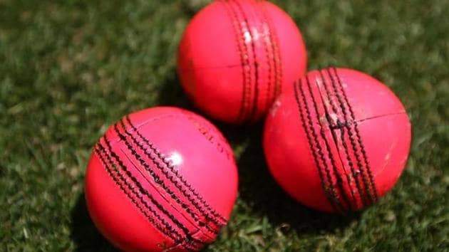 Australia believes day-night Test cricket is the future of the sport but Board of Control for Cricket in India (BCCI) have so far resisted Cricket Australia’s overtures to get one of the four-match Test series between Australia cricket team and Indian cricket team to be a pink ball one.(HT Photo)