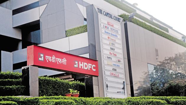 On a standalone basis, HDFC posted 39.23% rise in net profit at Rs 2,846.22 crore in the reported quarter as compared to Rs 2,044.2 crore earlier.(Pradeep Gaur/ Mint)