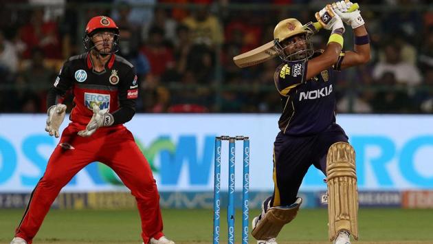 Robin Uthappa of the Kolkata Knight Riders (KKR) sends one across the fence during the IPL 2018 match against Royal Challengers Bangalore (RCB).  (BCCI) 