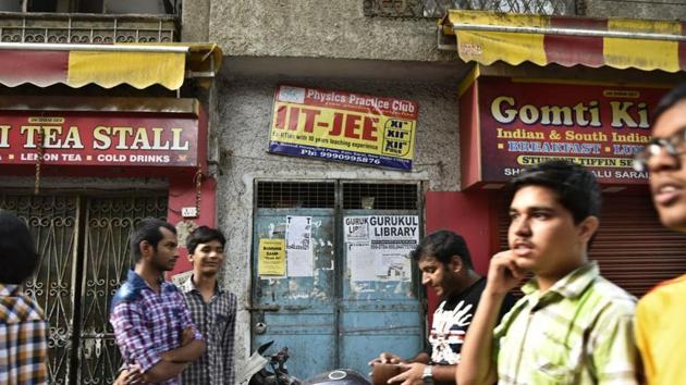 The high court, which had in 2011 restrained FITJEE from using his name or photographs for any commercial gain, posted the matter for hearing on August 31. (HT File Photo) The high court, which had in 2011 restrained FITJEE from using his name or photographs for any commercial gain, posted the matter for hearing on August 31. (HT File Photo)