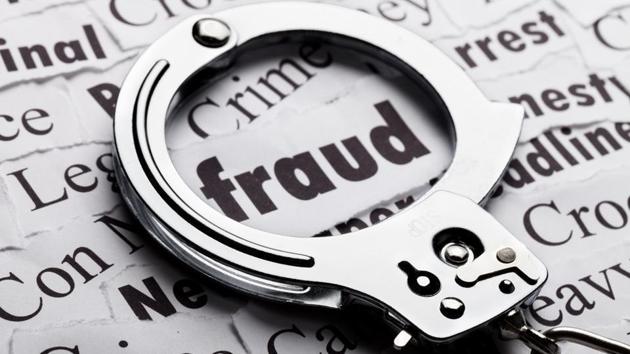 The NRI police have registered a case against an unidentified woman who stole a gold chain worth ₹8,000 from a six-year-old girl at a shopping mall in Nerul (HT File (Representational Image)) The NRI police have registered a case against an unidentified woman who stole a gold chain worth ₹8,000 from a six-year-old girl at a shopping mall in Nerul (HT File (Representational Image))