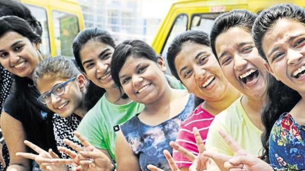 Kerala SSLC result: students can check the result at these websites: www.kerala.gov.in, keralaresults.nic.in and keralapareekhabhawan.in(Ravi Kumar/HT file photo) Kerala SSLC result: students can check the result at these websites: www.kerala.gov.in, keralaresults.nic.in and keralapareekhabhawan.in(Ravi Kumar/HT file photo)