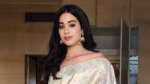 Janhvi Kapoor chose a saree from her mother Sridevi’s personal collection to honour her at the National Film Awards Ceremony.(Instagram/Manish Malhotra)