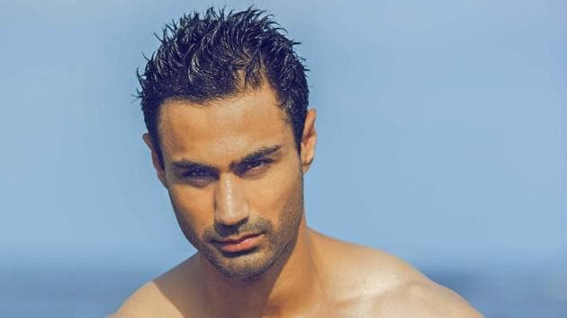 Model-turned-actor Karan Oberoi shares how the modelling industry has changed for good in the past few years.(HT Photo)