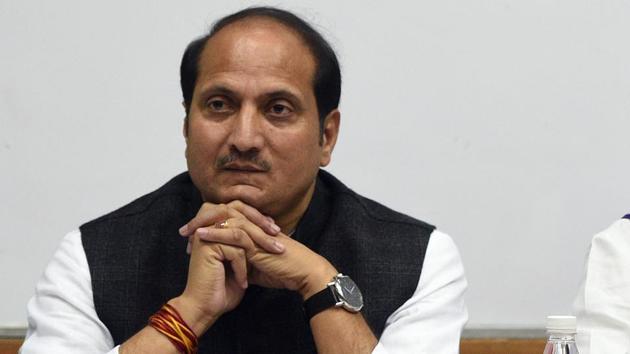 After Suresh Rana’s visit to Aligarh’s Lohagarh, there were reports that the minister may have taken his own food and water.(HT File Photo) After Suresh Rana’s visit to Aligarh’s Lohagarh, there were reports that the minister may have taken his own food and water.(HT File Photo)
